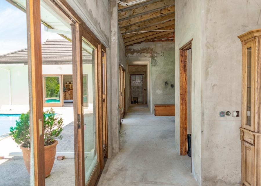 8 Bedroom Property for Sale in Colleen Glen Eastern Cape